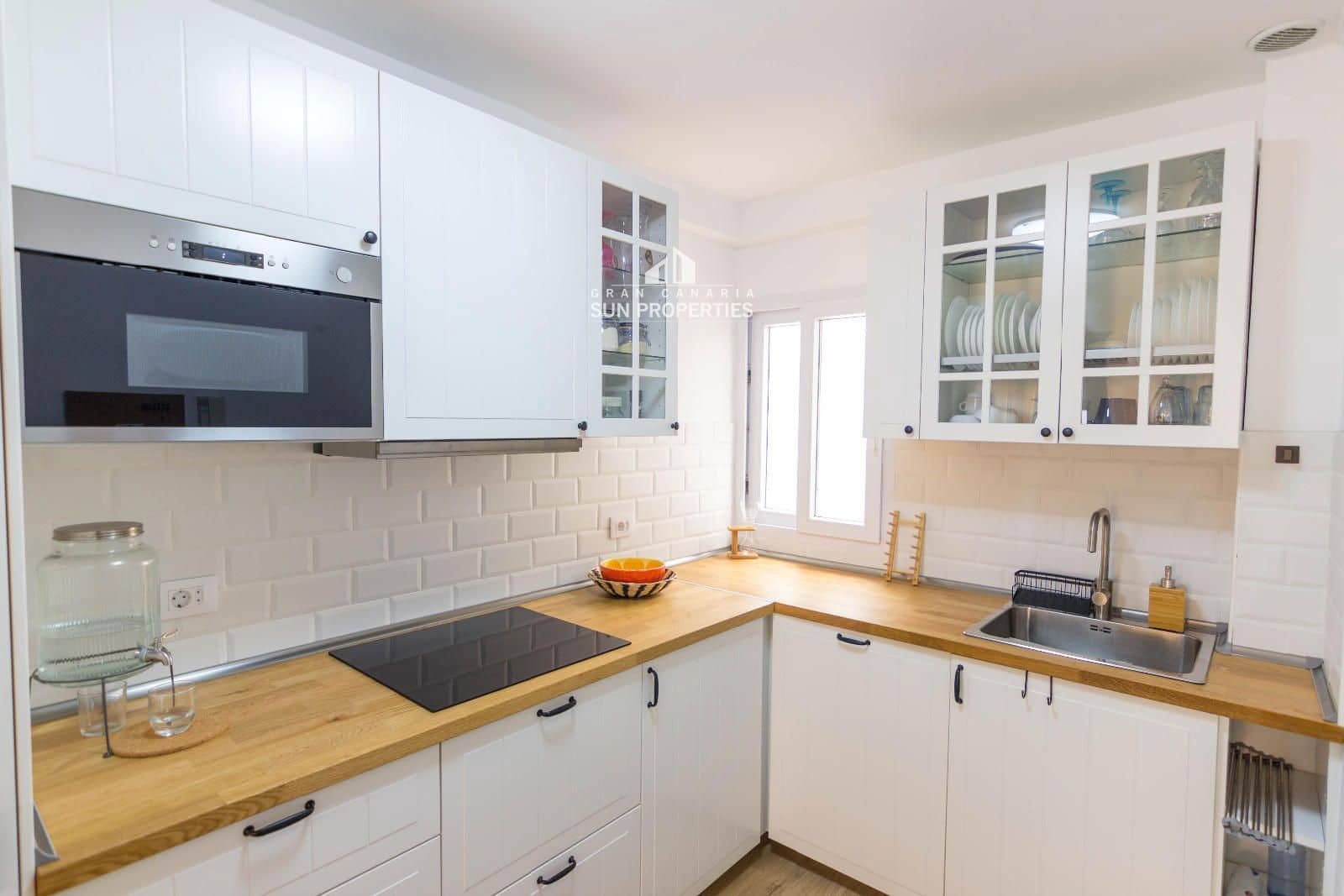 2 bedroom Flat for rent in Arinaga - € 1,050 (Ref: 9118116)