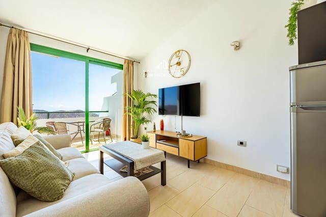 1 sovrum Lägenhet att hyra i Puerto Rico, Mogán med pool - 1 100 € (Ref: 9231358)