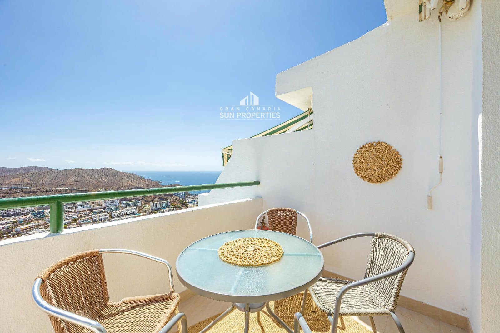 1 sovrum Lägenhet att hyra i Puerto Rico med pool - 1 100 € (Ref: 9231358)