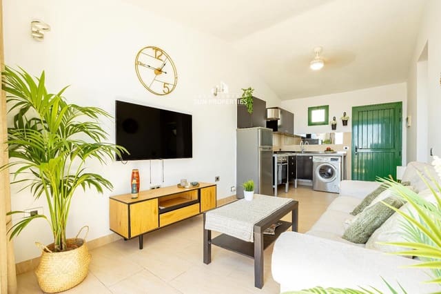 1 sovrum Lägenhet att hyra i Puerto Rico, Mogán med pool - 1 100 € (Ref: 9231358)