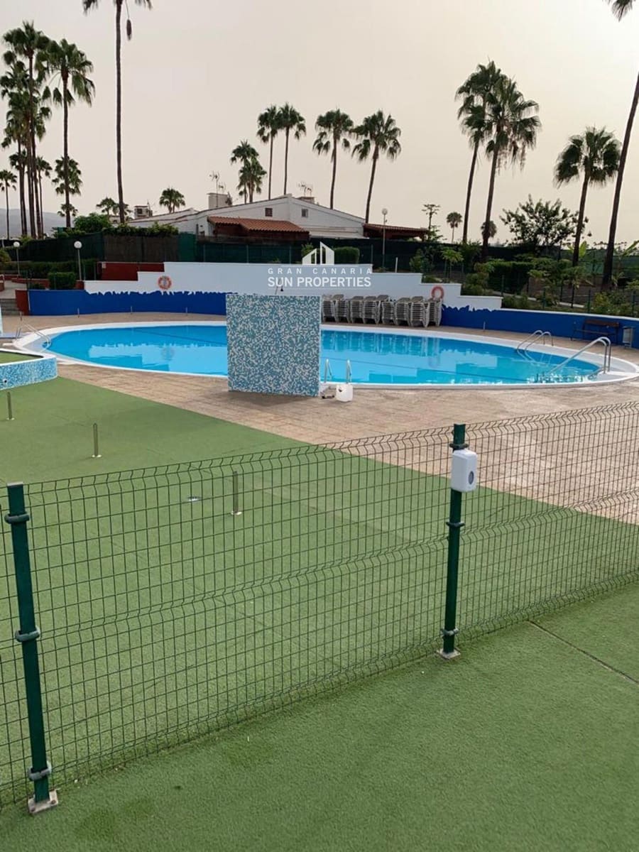 2 makuuhuone Bungalow vuokrattavana paikassa San Bartolome de Tirajana mukana uima-altaan - 1 500 € (Ref: 9324233)