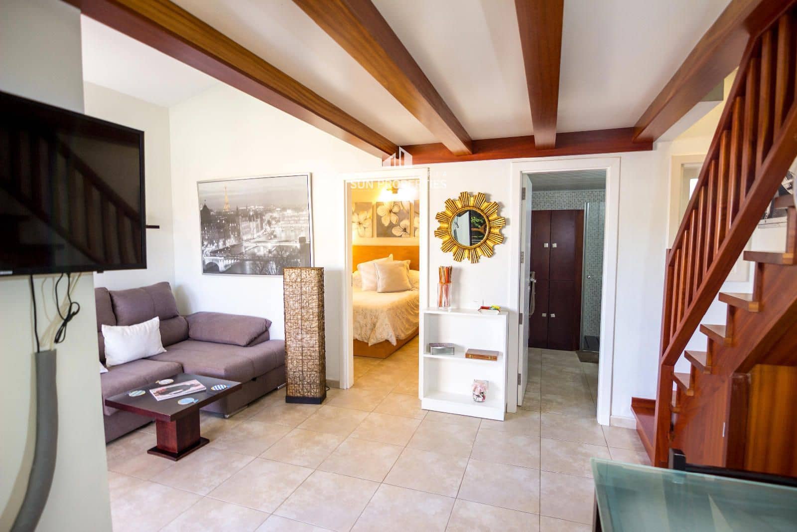 2 makuuhuone Bungalow vuokrattavana paikassa San Bartolome de Tirajana mukana uima-altaan - 1 500 € (Ref: 9324233)