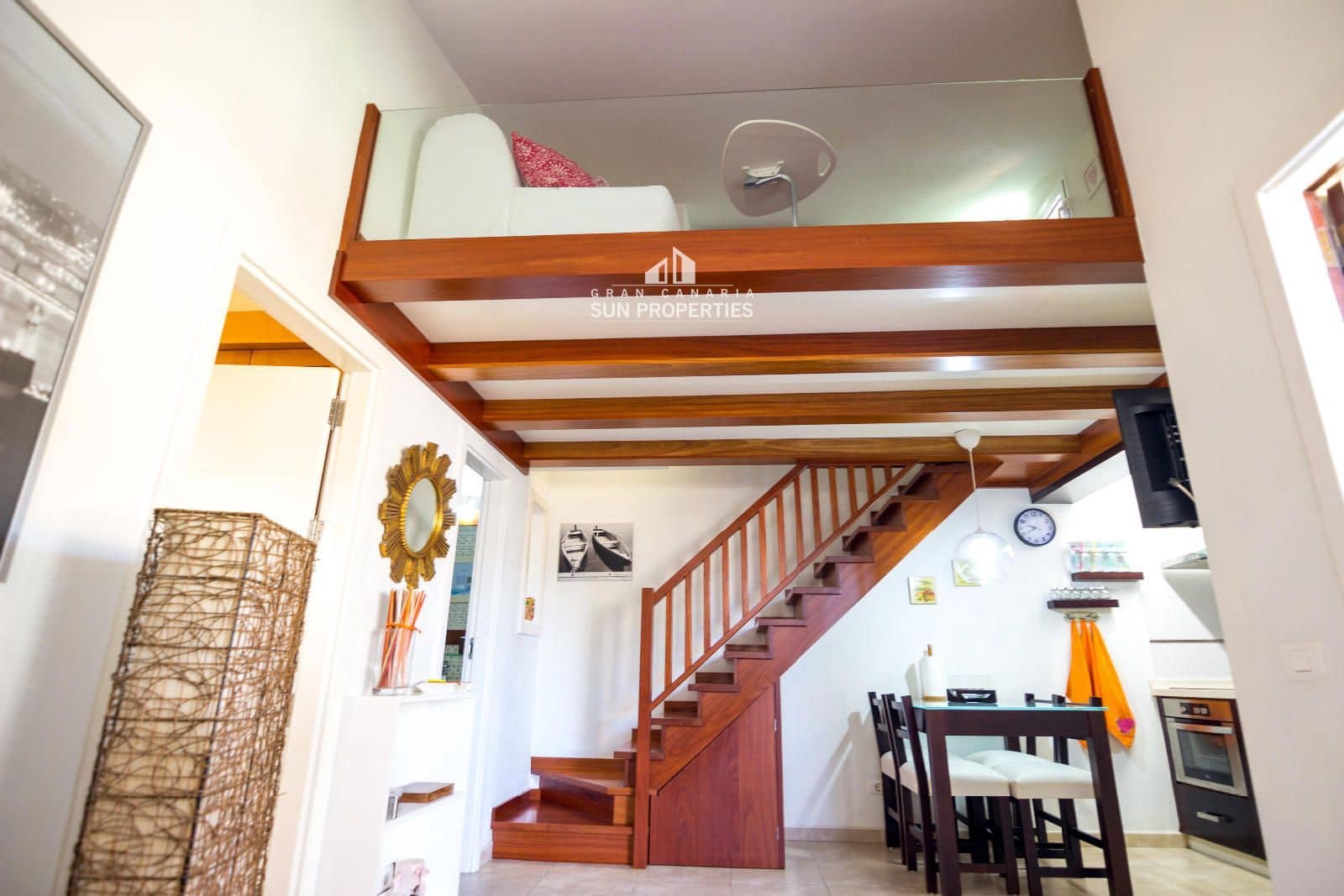 2 makuuhuone Bungalow vuokrattavana paikassa San Bartolome de Tirajana mukana uima-altaan - 1 500 € (Ref: 9324233)