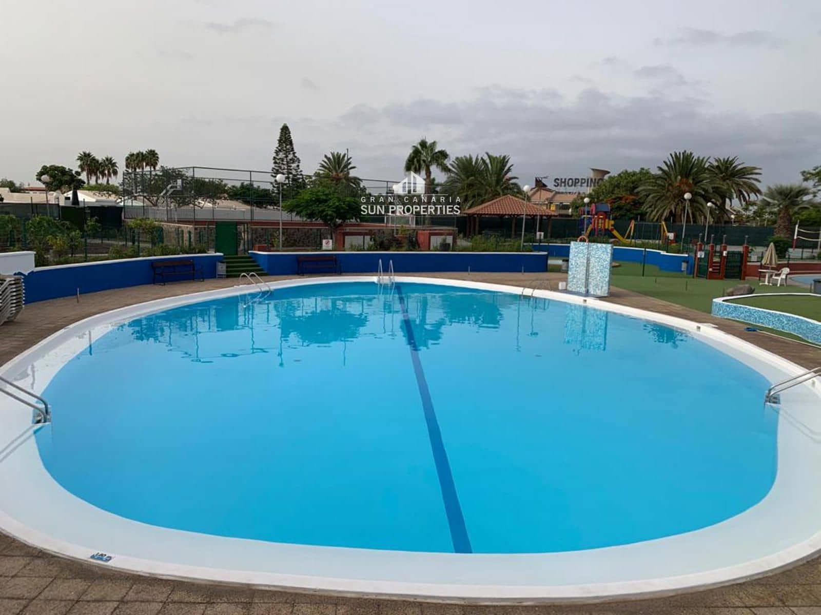 2 makuuhuone Bungalow vuokrattavana paikassa San Bartolome de Tirajana mukana uima-altaan - 1 500 € (Ref: 9324233)