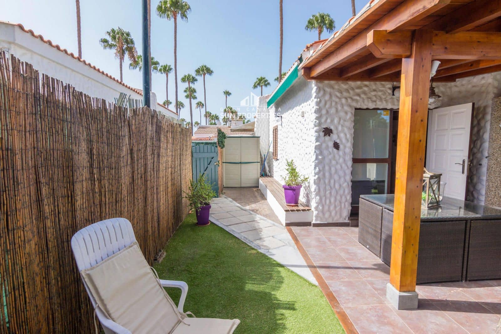 2 soverom Bungalow til leie i San Bartolome de Tirajana med svømmebasseng - € 1 500 (Ref: 9324233)