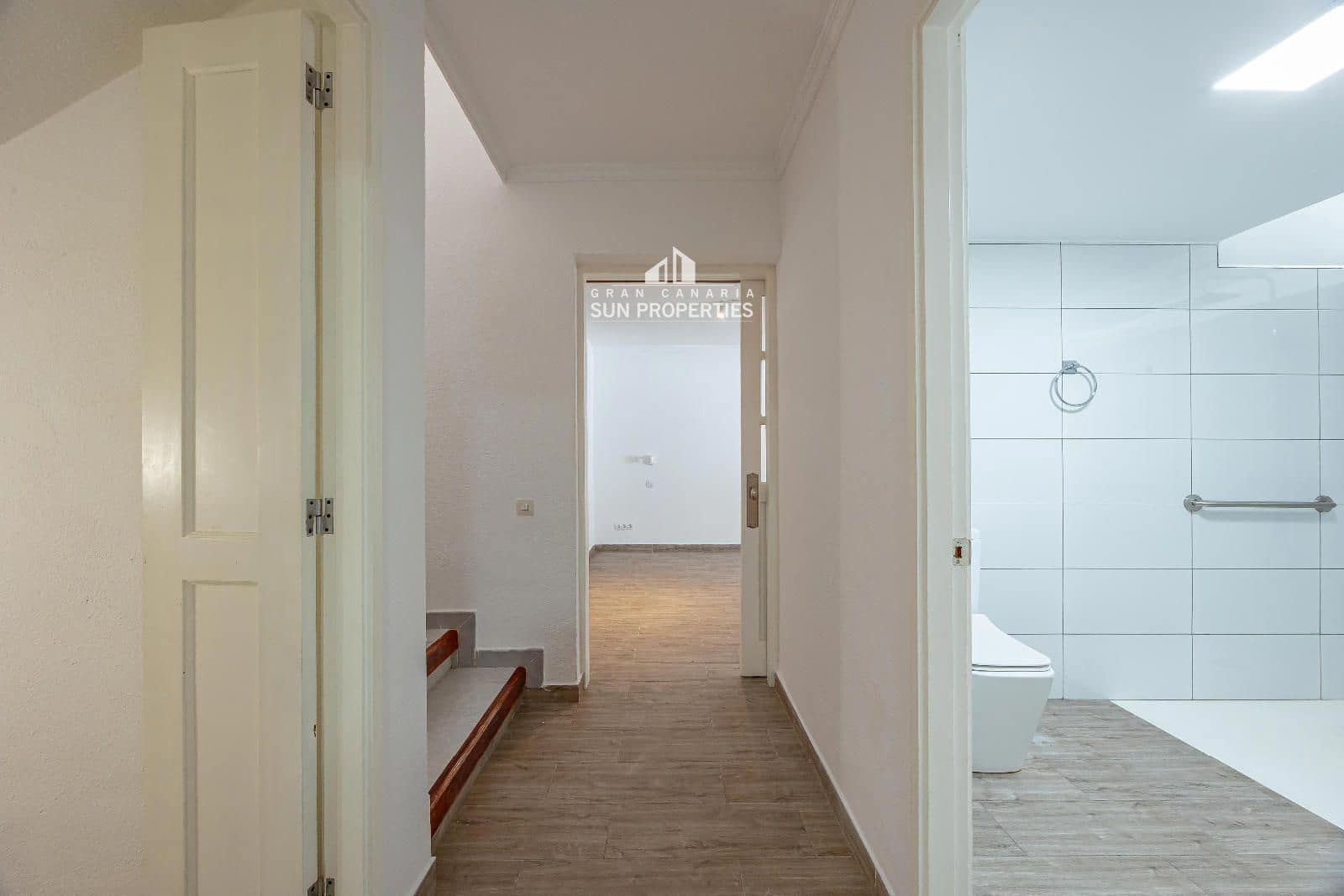 4 Zimmer Haus zu verkaufen in San Bartolome de Tirajana mit Garage - 660.000 € (Ref: 9382048)