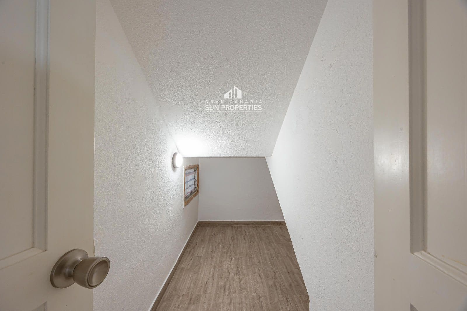 4 Zimmer Haus zu verkaufen in San Bartolome de Tirajana mit Garage - 660.000 € (Ref: 9382048)