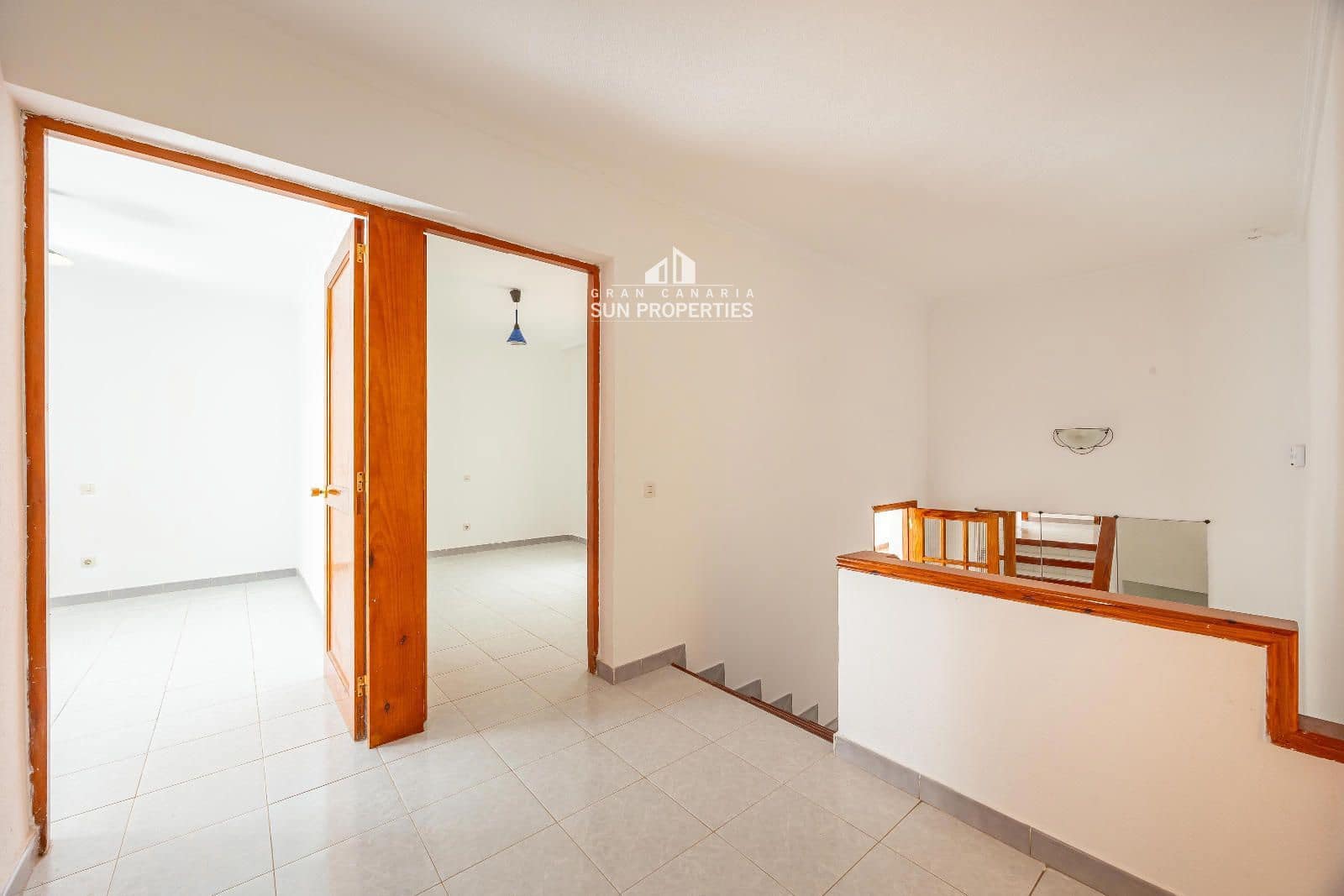 4 Zimmer Haus zu verkaufen in San Bartolome de Tirajana mit Garage - 660.000 € (Ref: 9382048)