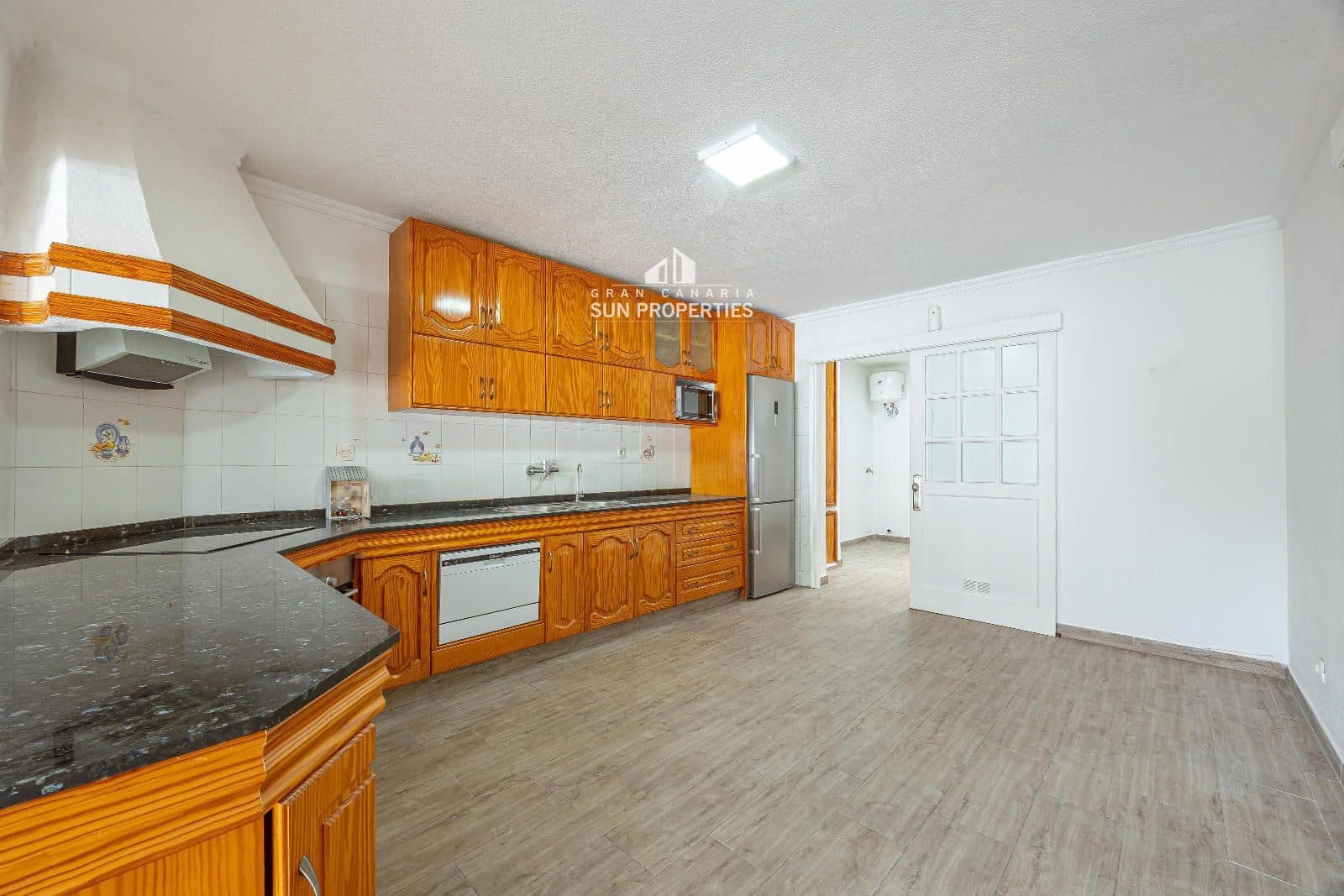 4 Zimmer Haus zu verkaufen in San Bartolome de Tirajana mit Garage - 660.000 € (Ref: 9382048)