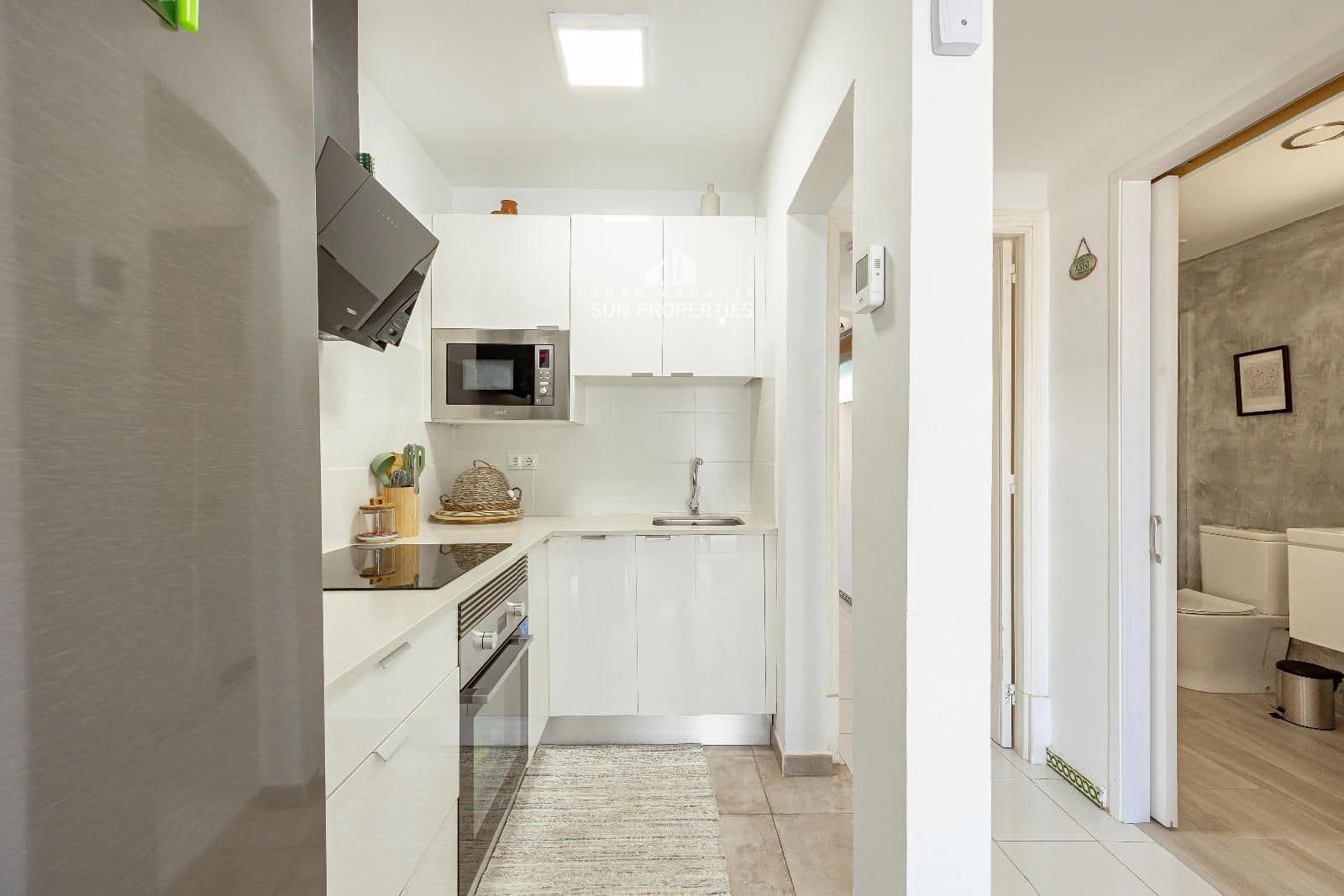 1 slaapkamer Bungalow te huur in San Bartolome de Tirajana met zwembad - € 1.200 (Ref: 9660822)