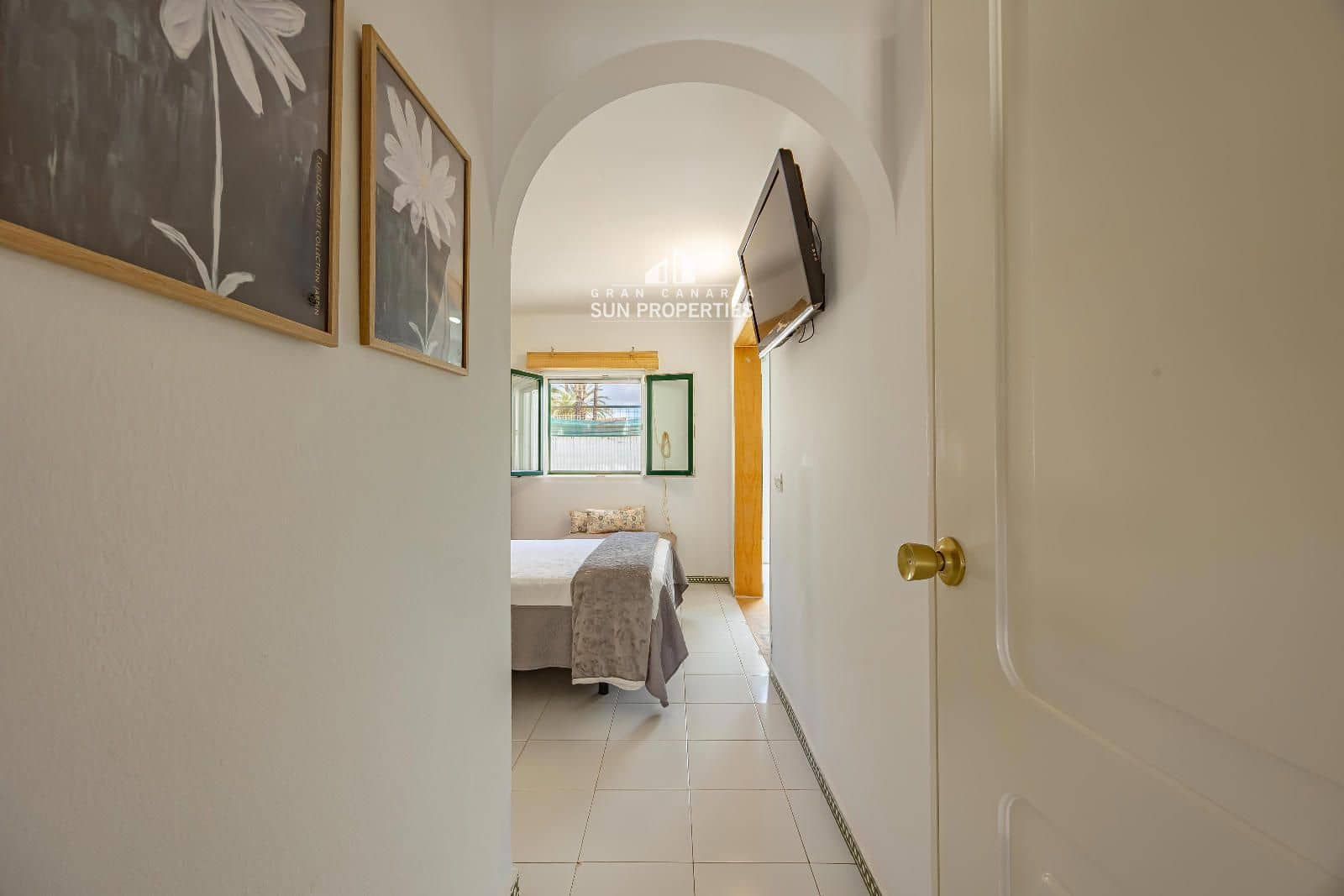 1 slaapkamer Bungalow te huur in San Bartolome de Tirajana met zwembad - € 1.200 (Ref: 9660822)