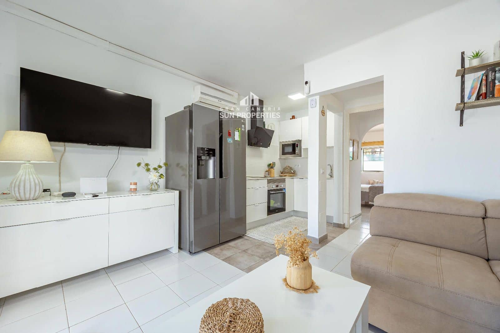 1 slaapkamer Bungalow te huur in San Bartolome de Tirajana met zwembad - € 1.200 (Ref: 9660822)