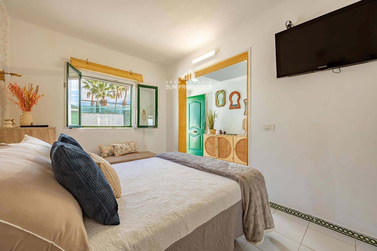 1 slaapkamer Bungalow te huur in San Bartolome de Tirajana met zwembad - € 1.200 (Ref: 9660822)