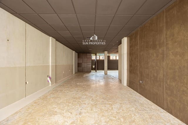 Kaupallinen vuokrattavana paikassa El Tablero, San Bartolomé de Tirajana - 1 990 € (Ref: 9761516)