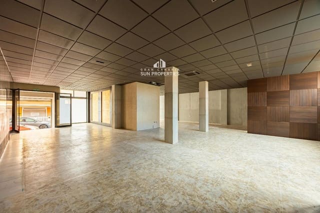 Kaupallinen vuokrattavana paikassa El Tablero, San Bartolomé de Tirajana - 1 990 € (Ref: 9761516)