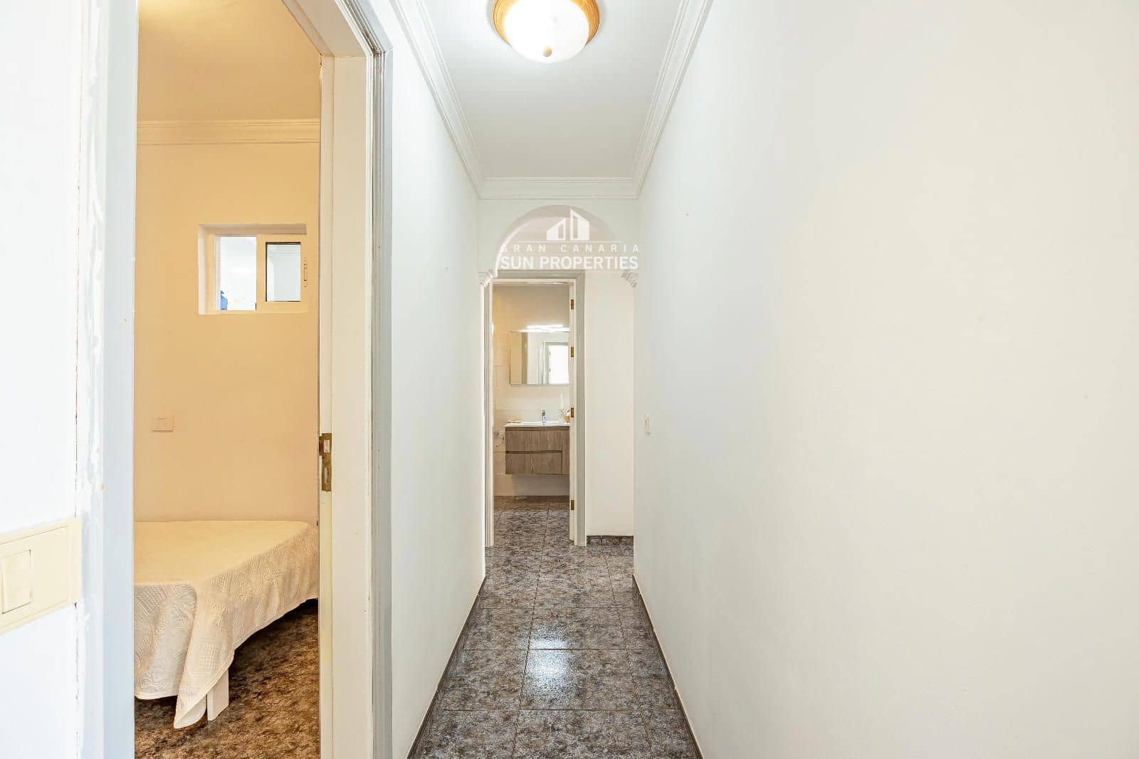 4 makuuhuone Asunto myytävänä paikassa Mogan mukana uima-altaan - 373 000 € (Ref: 9826050)