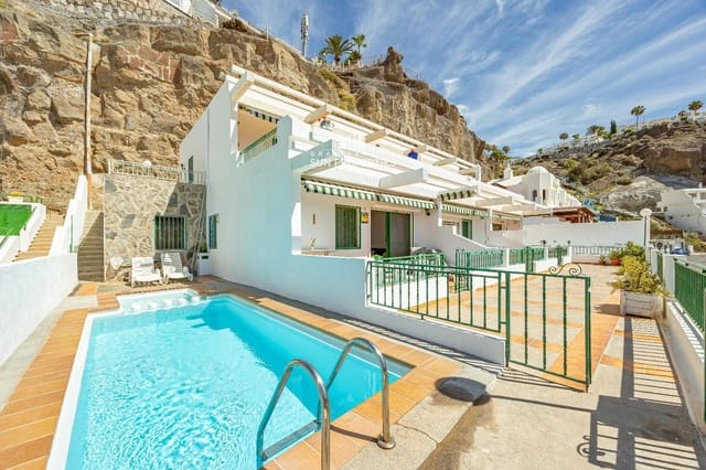4 makuuhuone Asunto myytävänä paikassa Puerto Rico, Mogán mukana uima-altaan - 373 000 € (Ref: 9826050)