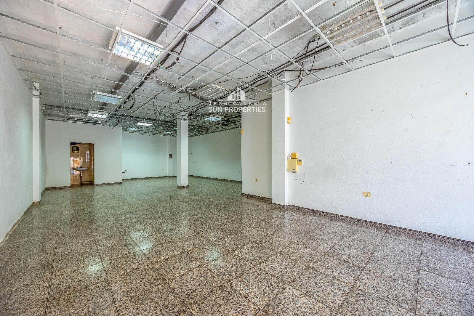 Kaupallinen vuokrattavana paikassa El Tablero - 1 250 € (Ref: 9874021)
