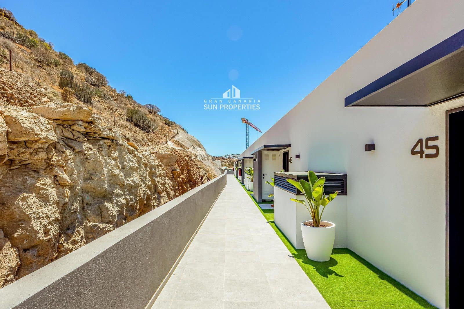 1 bedroom Flat for rent in Mogan with pool garage - € 1,390 (Ref: 9929982)