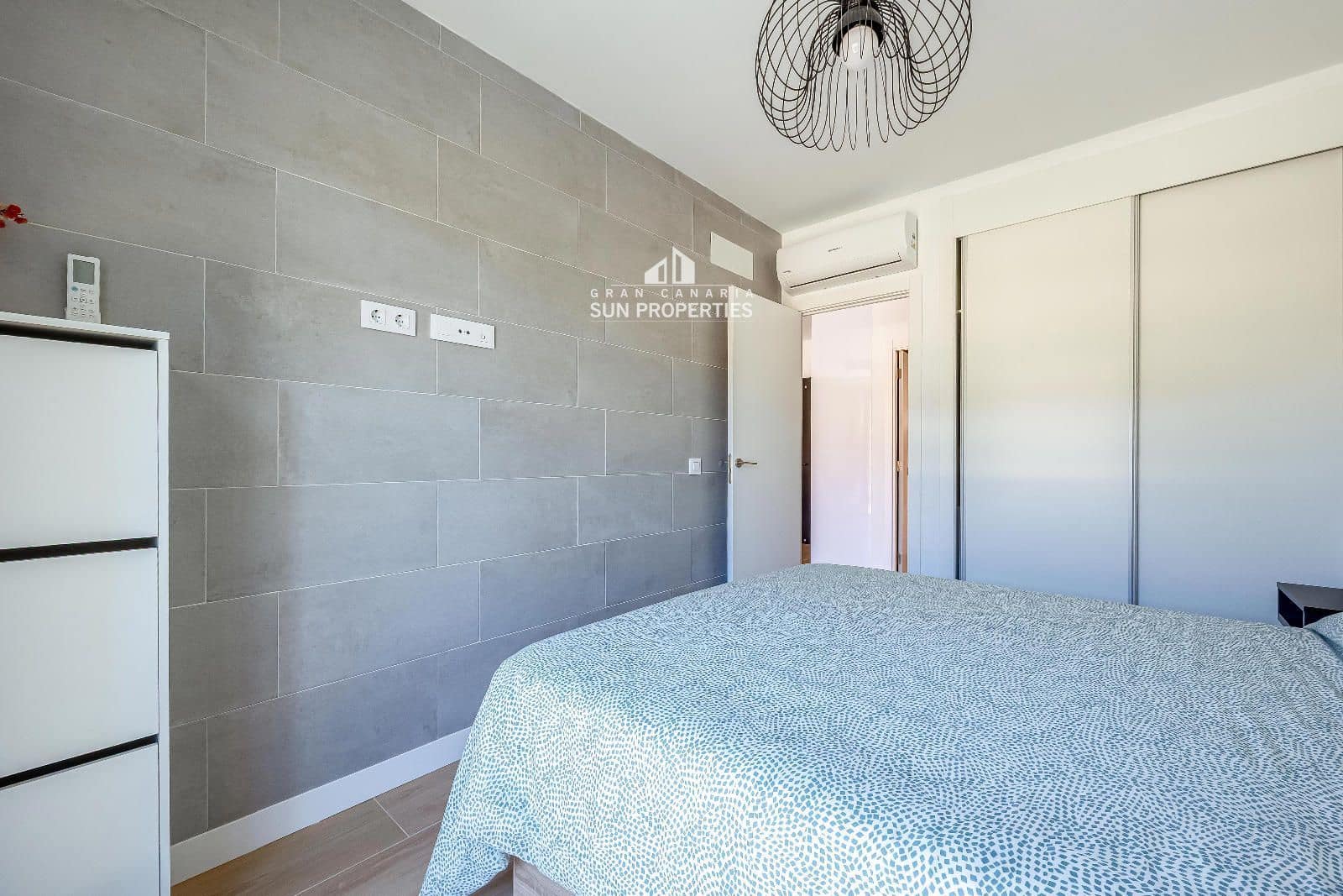 1 bedroom Flat for rent in Mogan with pool garage - € 1,390 (Ref: 9929982)