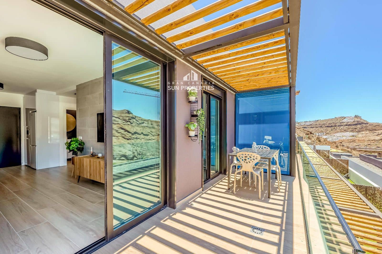 1 bedroom Flat for rent in Mogan with pool garage - € 1,390 (Ref: 9929982)