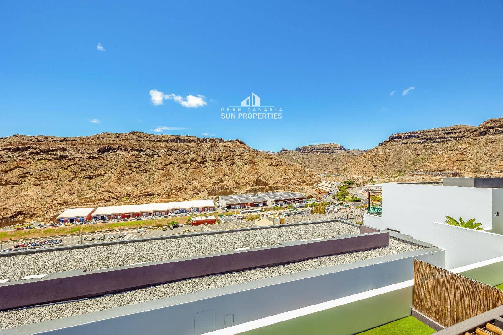 1 bedroom Flat for rent in Mogan with pool garage - € 1,390 (Ref: 9929982)