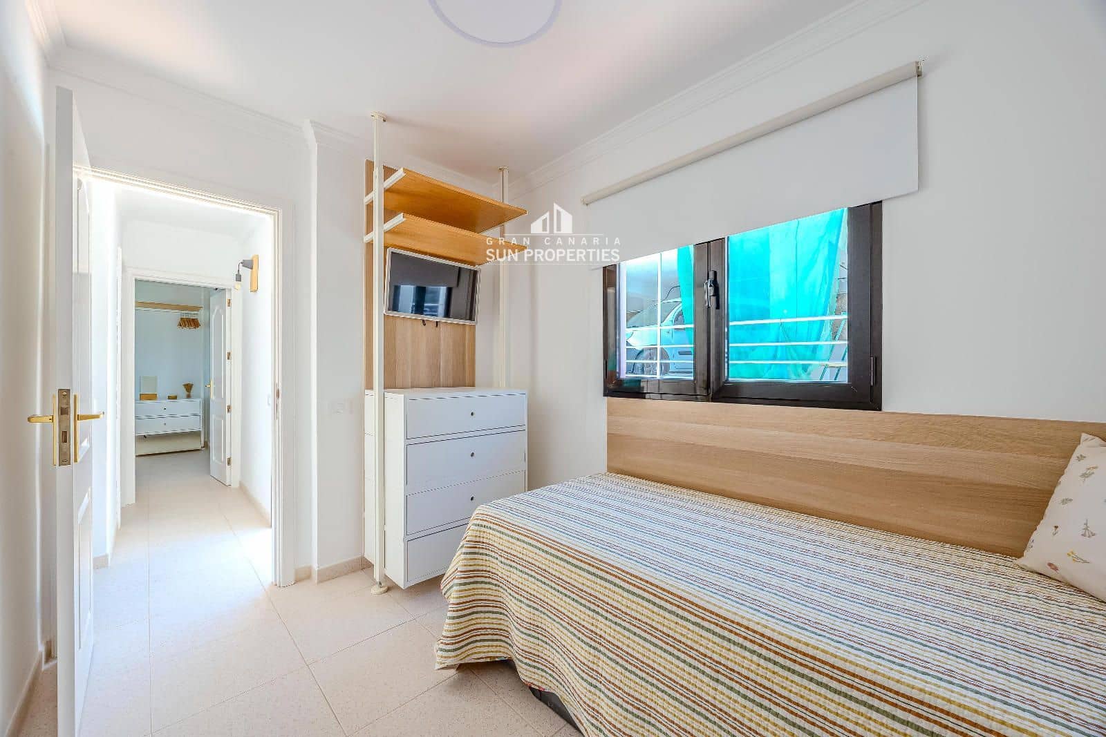 3 quarto Moradia para arrendar em Mogan com piscina garagem - 1 600 € (Ref: 9941564)