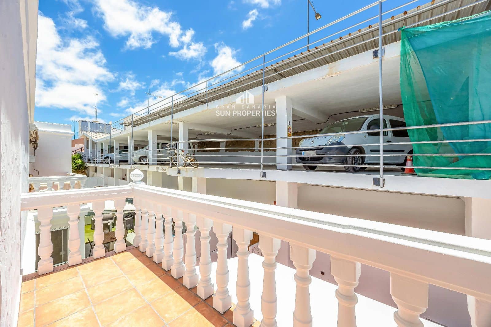 3 quarto Moradia para arrendar em Mogan com piscina garagem - 1 600 € (Ref: 9941564)