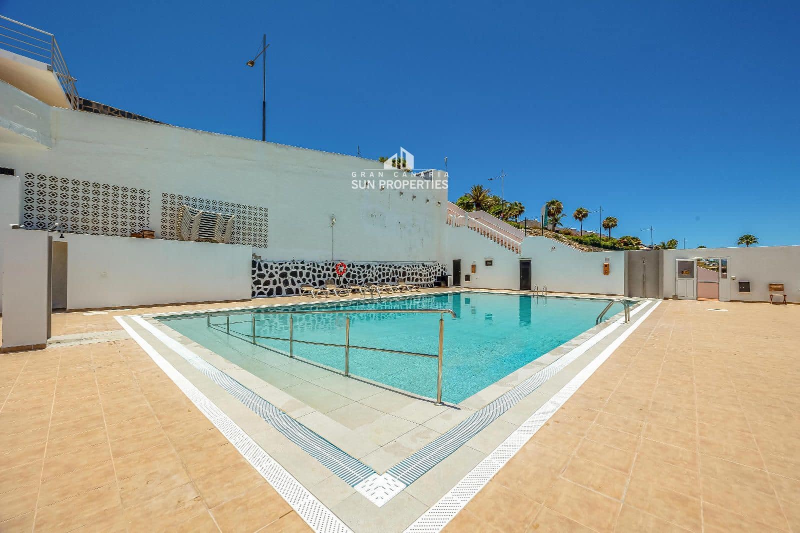 3 quarto Moradia para arrendar em Mogan com piscina garagem - 1 600 € (Ref: 9941564)