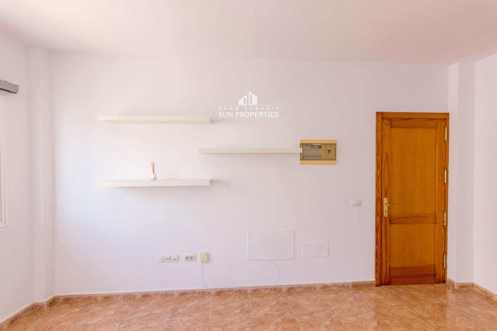 2 soveværelse Lejlighed til leje i El Carrizal - € 900 (Ref: 9946901)