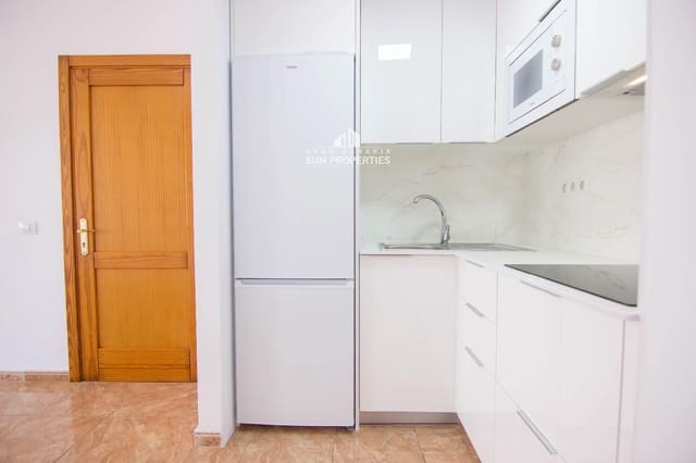 Appartement de 2 chambres à louer à El Carrizal, Ingenio - 900 € (Ref: 9946901)