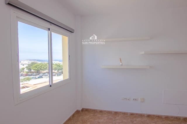 Appartement de 2 chambres à louer à El Carrizal, Ingenio - 900 € (Ref: 9946901)