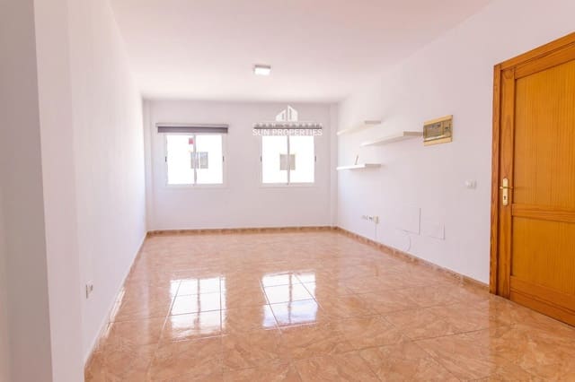 Appartement de 2 chambres à louer à El Carrizal, Ingenio - 900 € (Ref: 9946901)