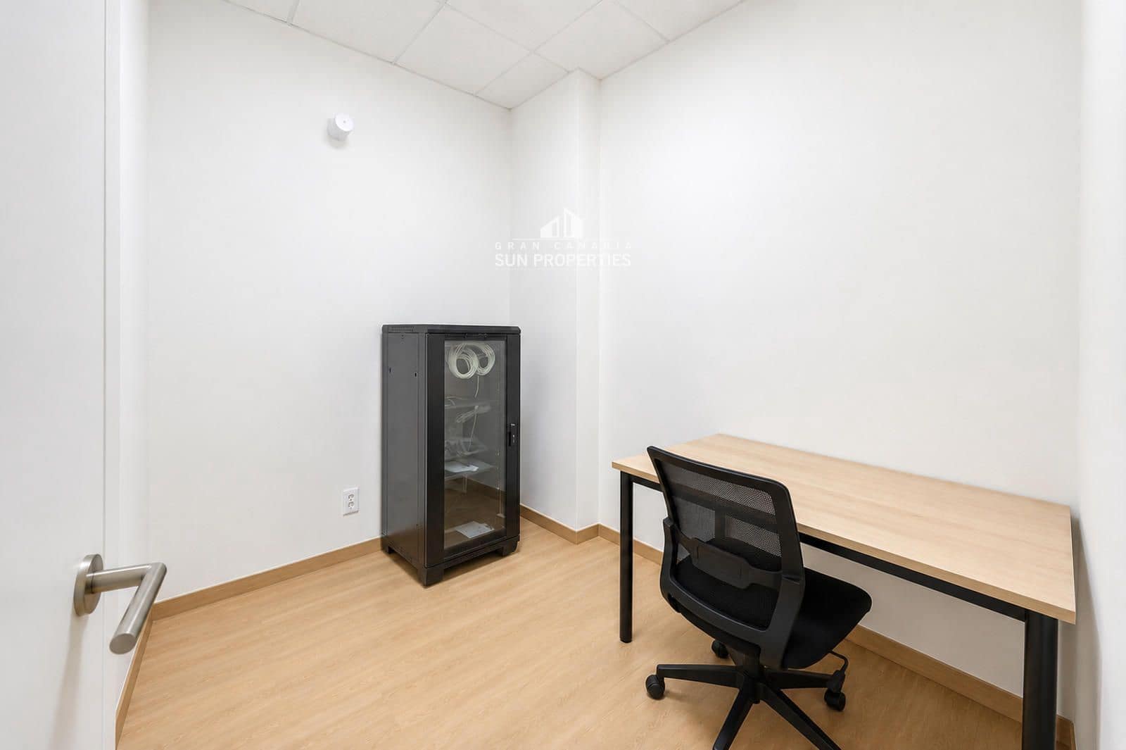 Comercial para arrendar em El Tablero - 1 605 € (Ref: 9953257)