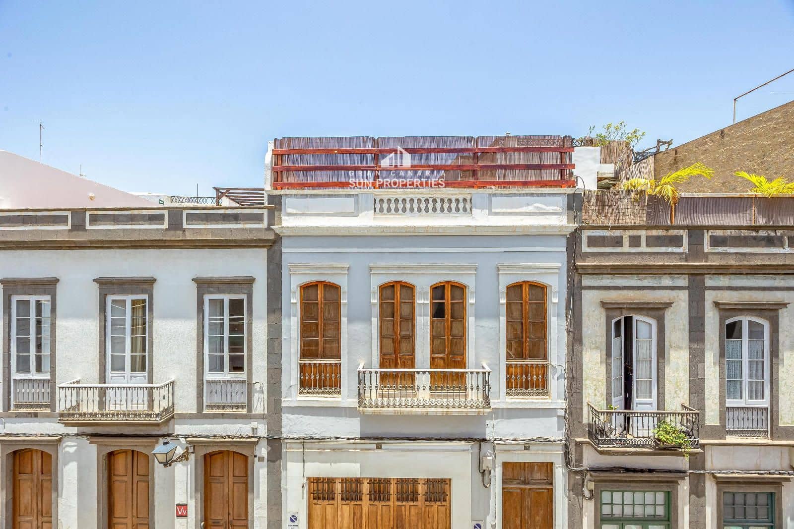 2 slaapkamer Flat te huur in Las Palmas de Gran Canaria - € 925 (Ref: 9964023)