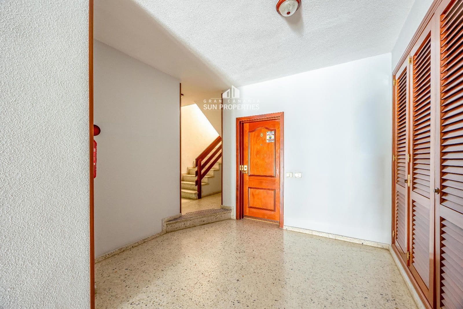 2 slaapkamer Flat te huur in Las Palmas de Gran Canaria - € 925 (Ref: 9964023)