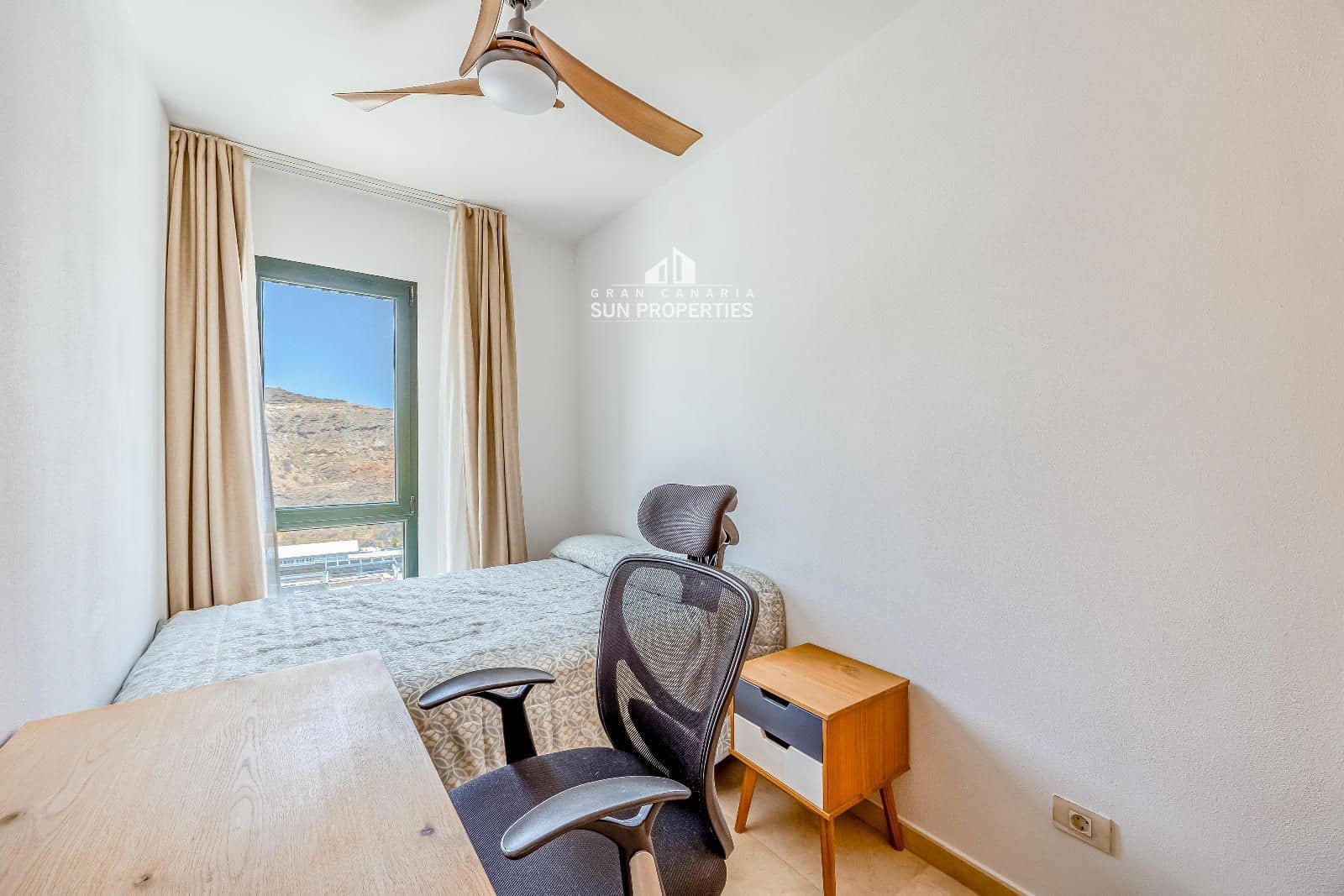 3 sypialnia Willa do wynajęcia w Puerto Rico z garażem - 1 500 € (Ref: 9995436)