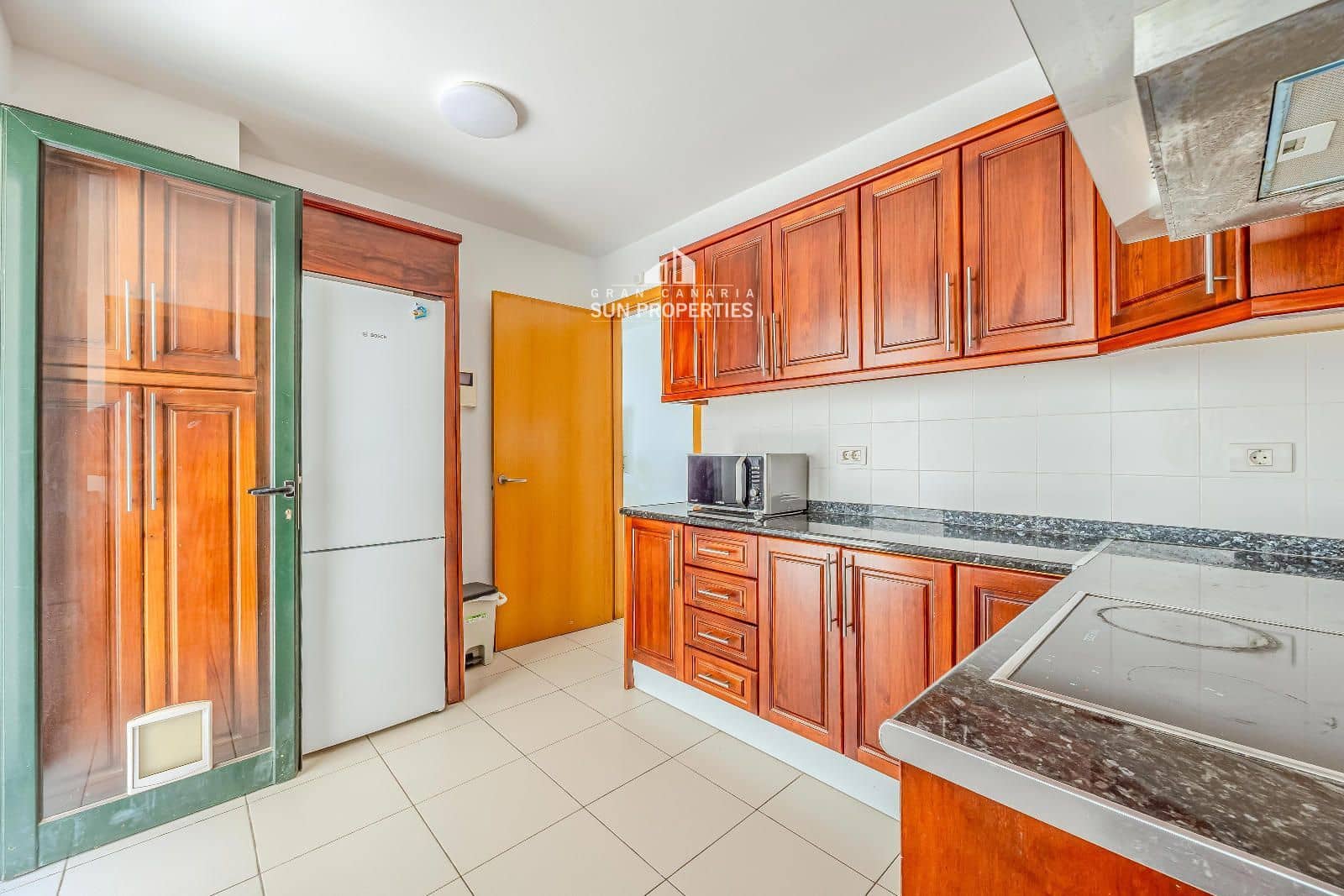 3 sypialnia Willa do wynajęcia w Puerto Rico z garażem - 1 500 € (Ref: 9995436)