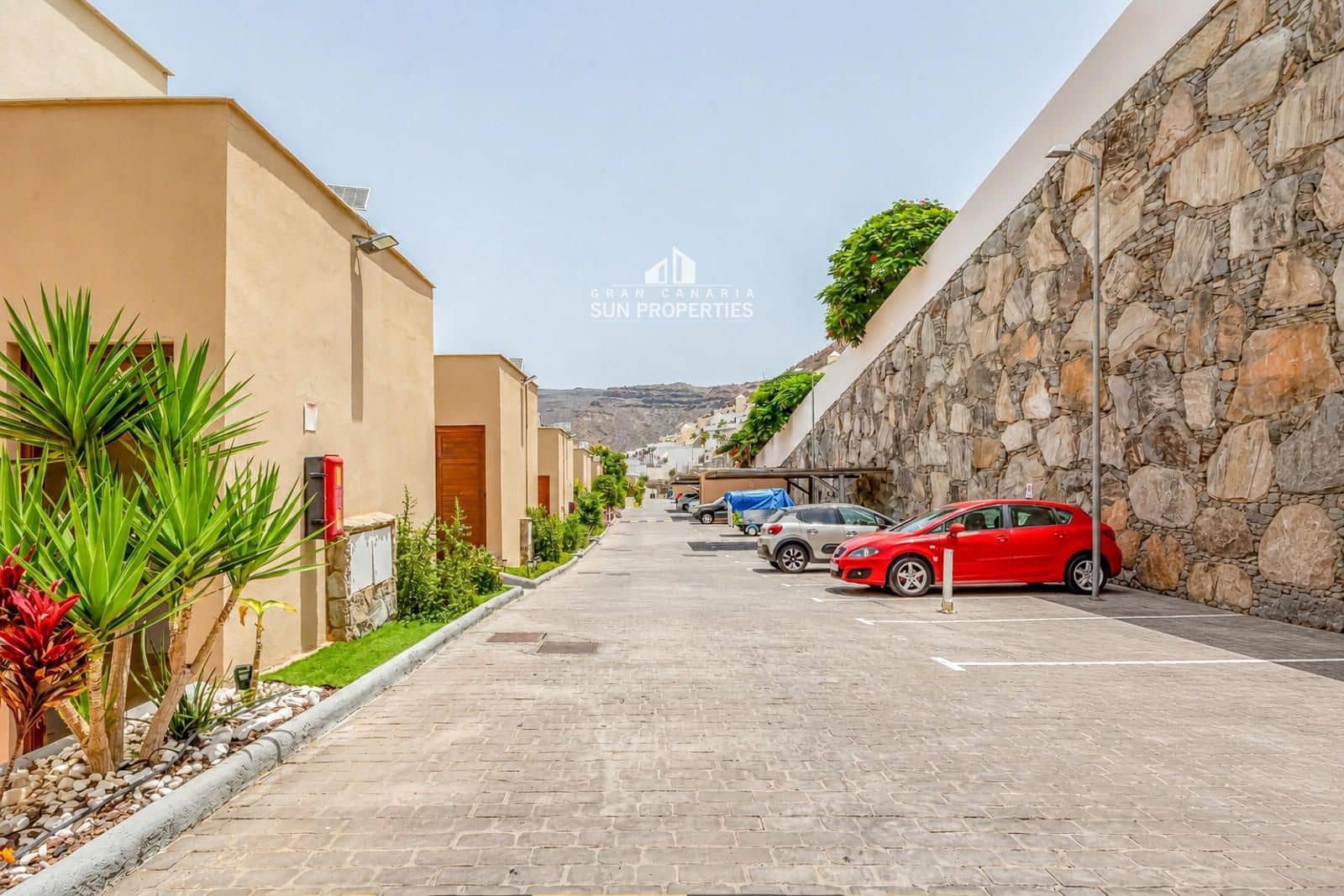 3 sypialnia Willa do wynajęcia w Puerto Rico z garażem - 1 500 € (Ref: 9995436)