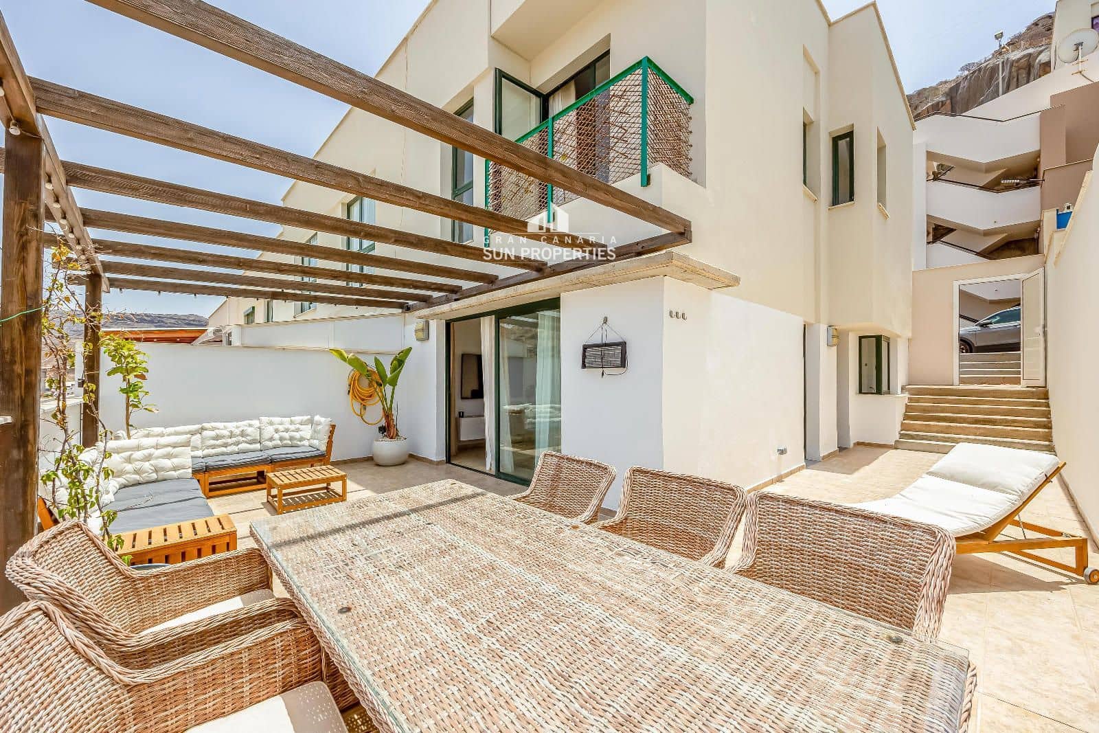 3 sypialnia Willa do wynajęcia w Puerto Rico z garażem - 1 500 € (Ref: 9995436)