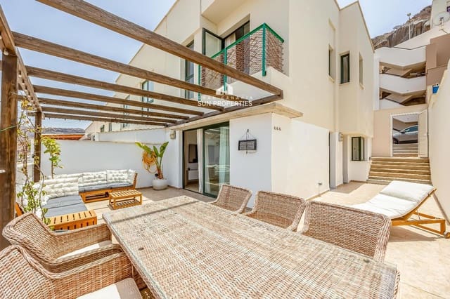 3 sypialnia Willa do wynajęcia w Puerto Rico, Mogán z garażem - 1 500 € (Ref: 9995436)