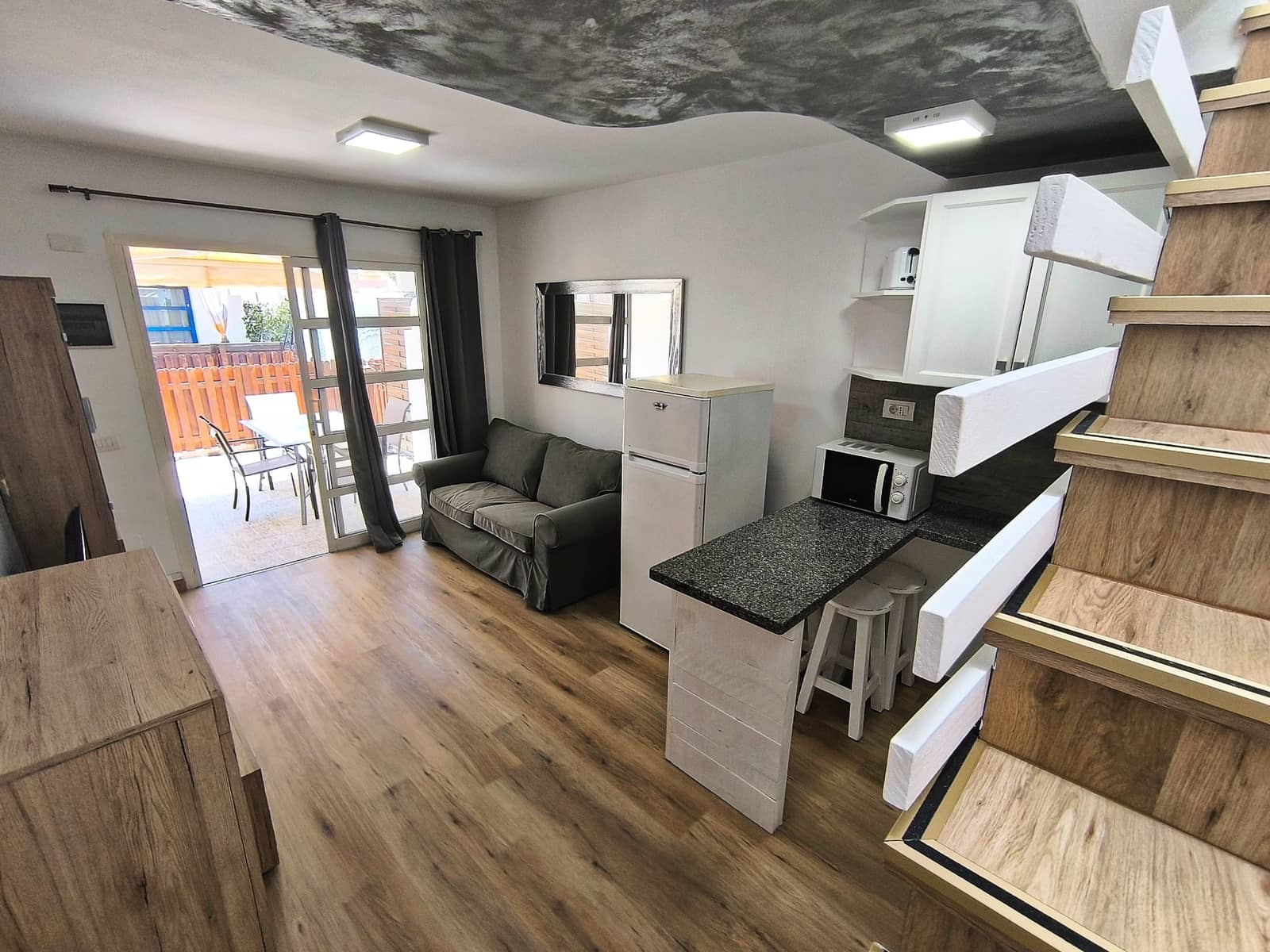 1 sypialnia Bungalow do wynajęcia w Maspalomas z basenem garażem - 1 000 € (Ref: 10041902)