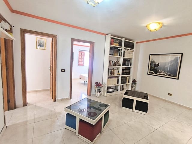6 bedroom Townhouse for sale in San Fernando, Moya - € 457,000 (Ref: 10091533)