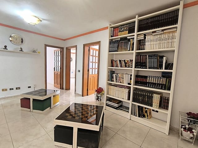 6 bedroom Townhouse for sale in San Fernando, Moya - € 457,000 (Ref: 10091533)