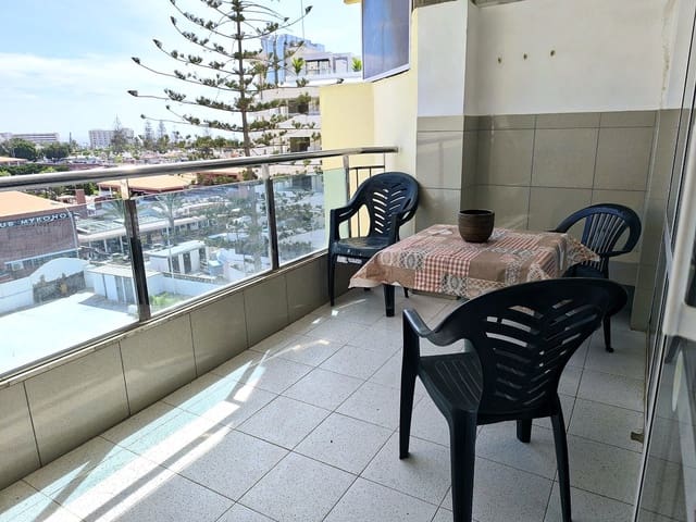 1 bedroom Apartment for rent in Playa del Inglés, San Bartolomé de Tirajana with pool - € 1,100 (Ref: 10167577)