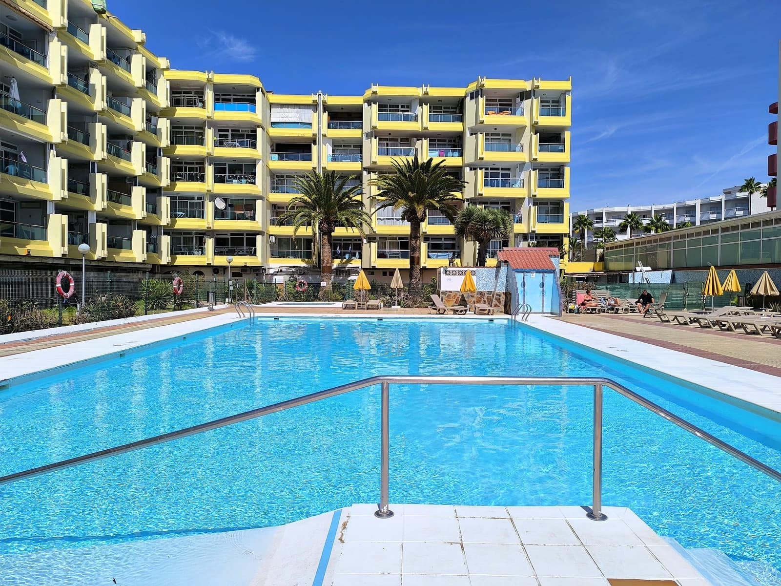 1 bedroom Apartment for rent in Playa del Ingles with pool - € 1,100 (Ref: 10167577)