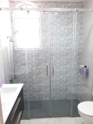 2 soveværelse Bungalow til leje i Playa del Inglés, San Bartolomé de Tirajana med swimmingpool - € 1.850 (Ref: 5704837)