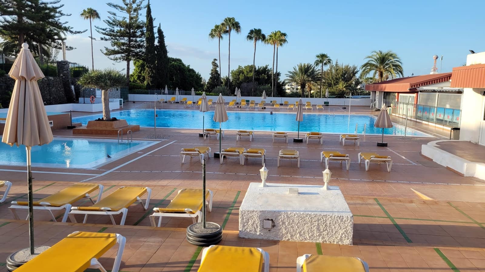 1 bedroom Apartment for rent in San Agustin with pool - € 900 (Ref: 6502874)