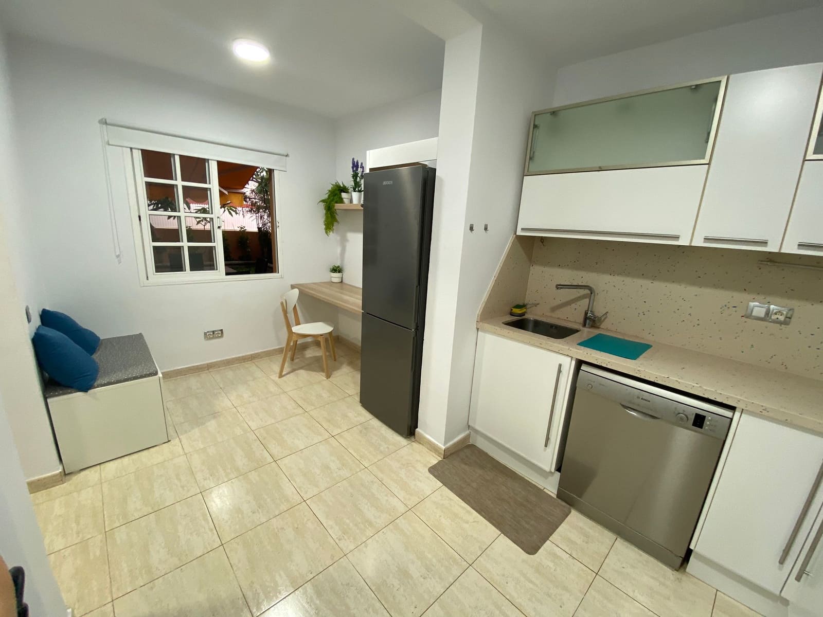 2 bedroom Bungalow for rent in San Agustin with pool - € 2,000 (Ref: 7793983)