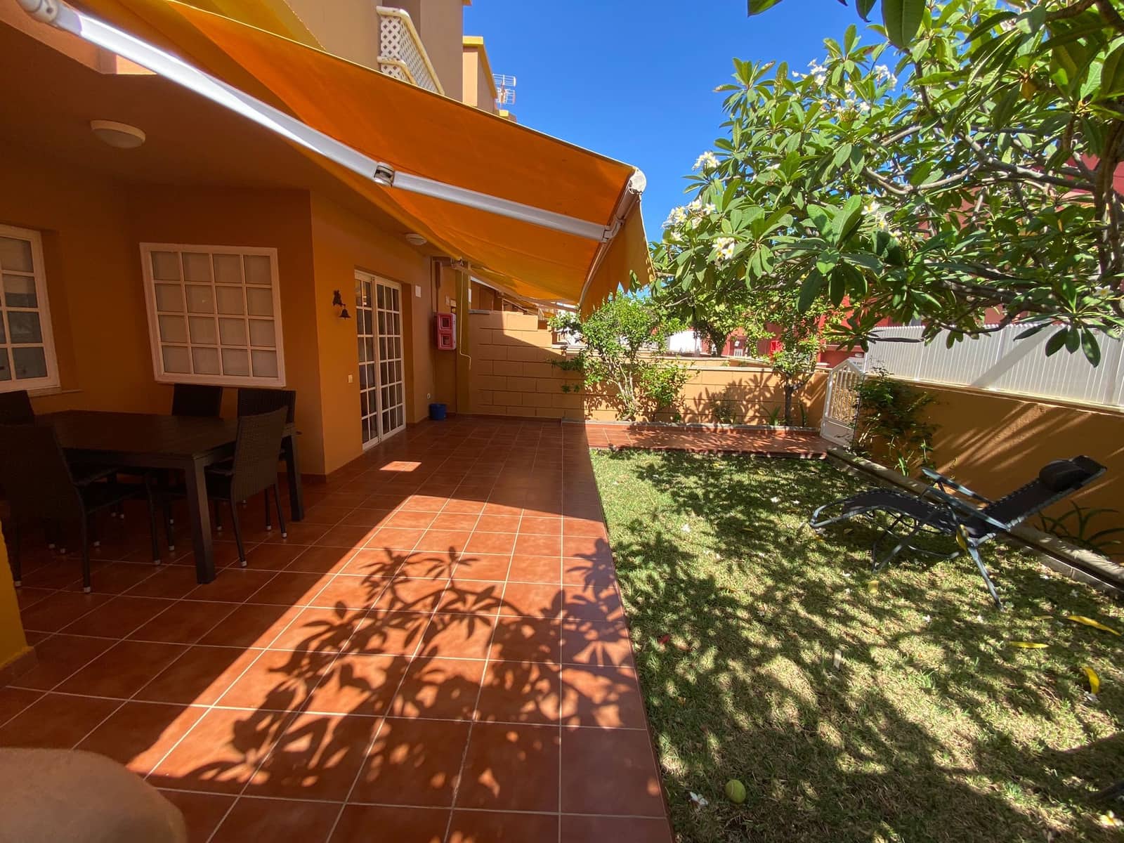 2 bedroom Bungalow for rent in San Agustin with pool - € 2,000 (Ref: 7793983)